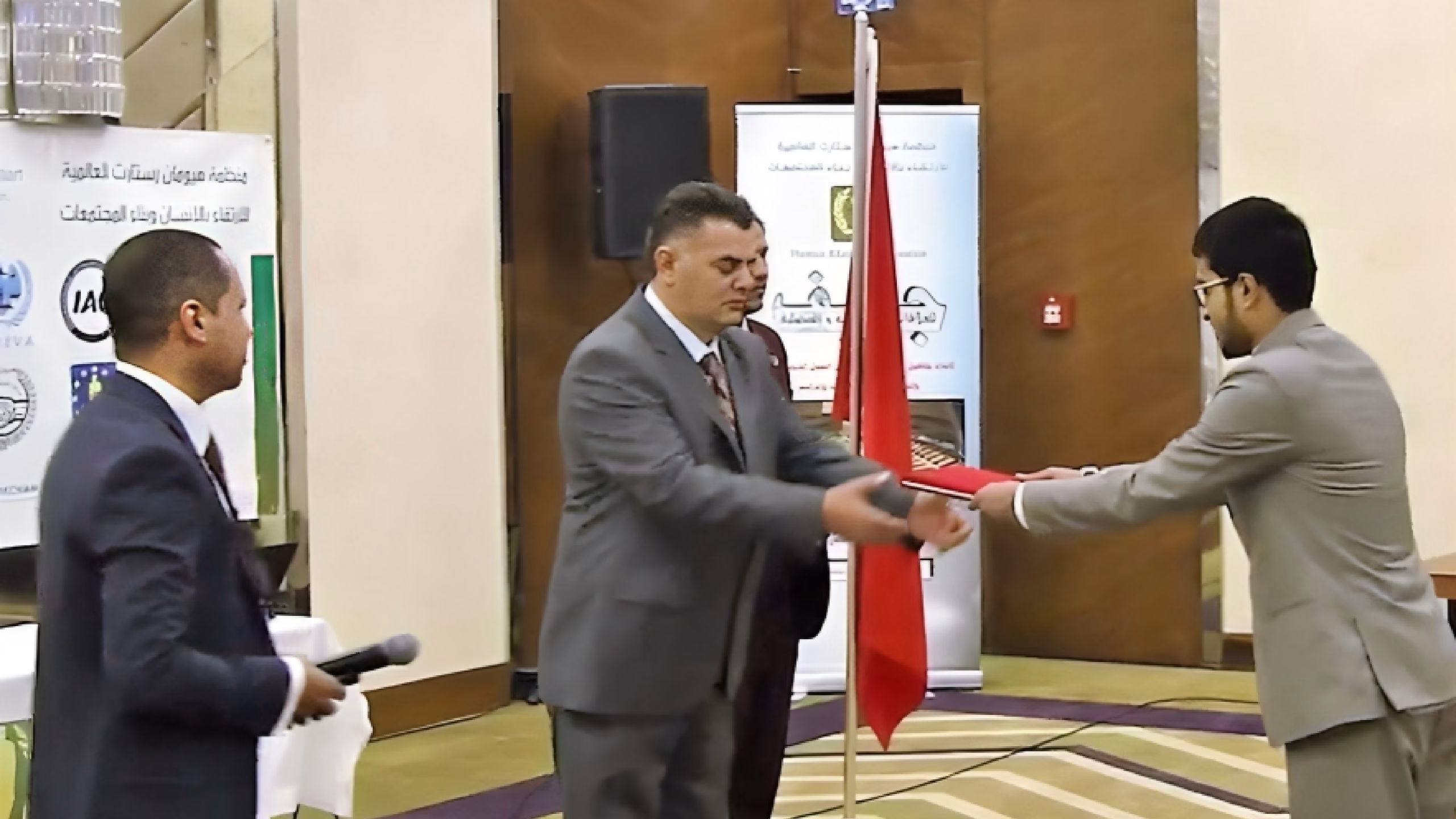 تطوير المهارات في القانون الدولي والعلاقات الدبلوماسية